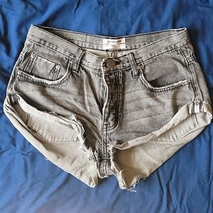 One Teaspoon Bandits Shorts size 27